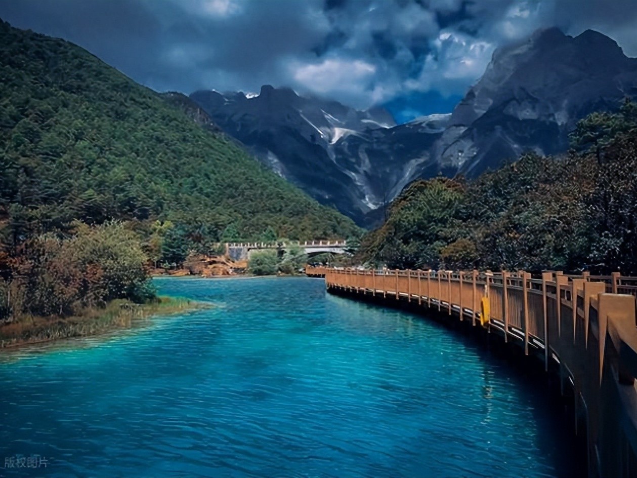 昆明大理丽江泸沽湖 6 晚 7 日游 ——2-6 人轻奢小团